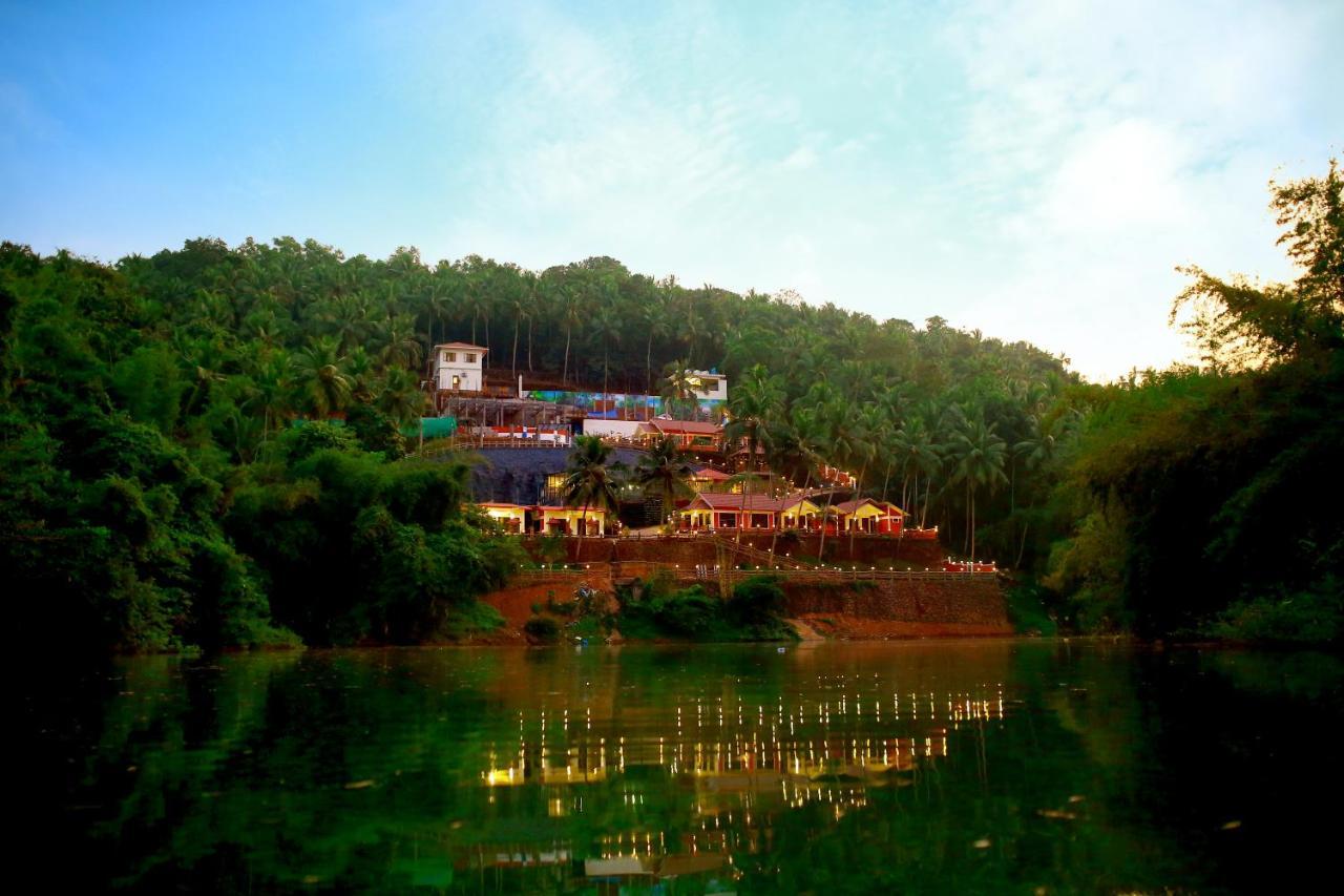 DAYA AYURViLLAGE Kottakkal Exterior foto
